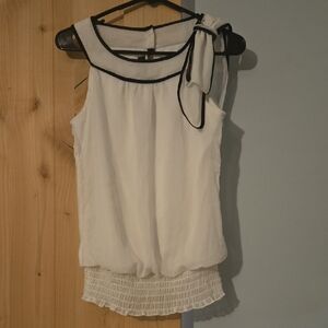 A. Byer White Sleeveless Blouse with Black Accents